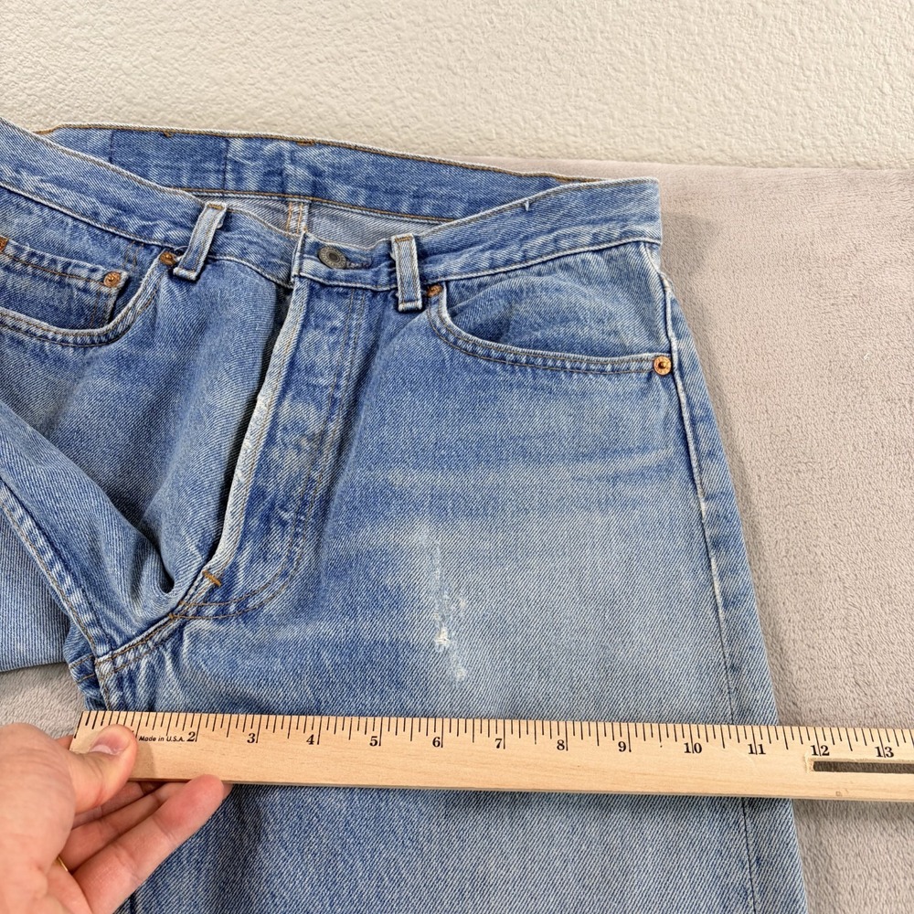 Vintage Levis 501 Jeans Men 31x33 (Tag 33x34) Blue Denim Button Fly Made in USA - Picture 11 of 13
